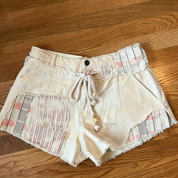 Free People Patchwork Distressed Cotton/Linen Drawstring Shorts Size 2 NWT - Picture 4 of 11